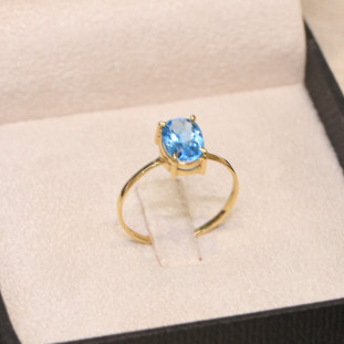 Anel  Com Topázios Ovais Em Ouro Amarelo 