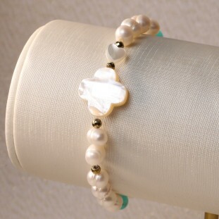 Pulseira Pérola e Gemas Variadas