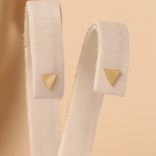 Brinco Triângulo em Ouro Amarelo