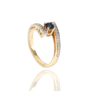Anel De Formatura Cravejado Com Safira E Diamantes Em Ouro Amarelo 
