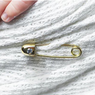 Alfinete Com Topázio Em Ouro Amarelo 