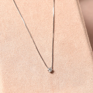 Gargantilha Solitário com Diamante em Ouro Branco