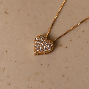 Pingente Coração Cravejado Com Zircônias Em Ouro Amarelo