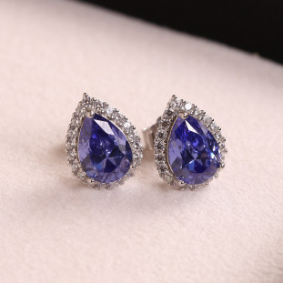 Brinco Gota Cravejado Com Zircônias Tanzanitas Em Prata 