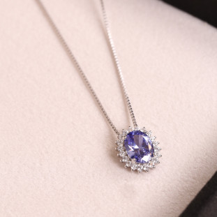 Gargantinha Oval Cravejado Com Zircônias Tanzanita Em Prata