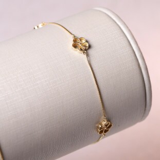 Pulseira Quatro Trevos Diamantados Em Ouro Amarelo 