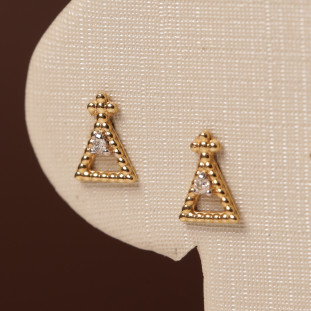 Brinco Triangular Cruz Com Diamantes Em Ouro Amarelo 