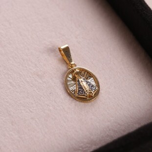 Pingente Nsa Aparecida Com Detalhes Diamantados Em Ouro Amarelo 