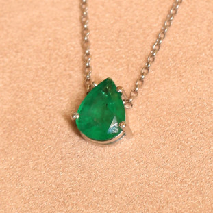 Pingente Gota Esmeralda Em Ouro Amarelo
