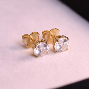 Brinco Ponto de Luz Com Moissanites e Banho Em Ouro Em Prata 