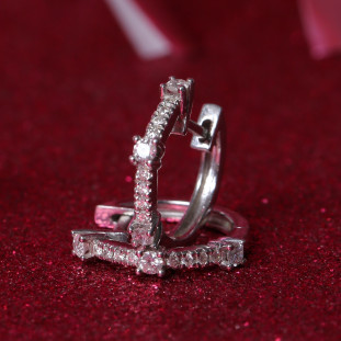 Brinco Argola Pavê com Diamantes em Ouro Branco