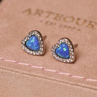 Brinco Coração Opala  Em Prata 