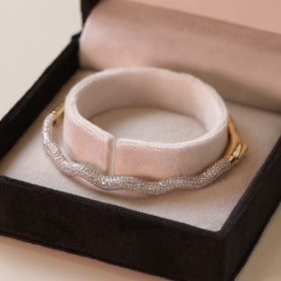 Bracelete Ondas Cravejado Com Zirônias Ouro Amarelo 