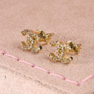 Brinco CC Cravejado Com Zircônias Em Ouro Amarelo 