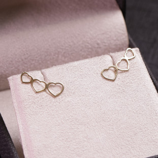 Brinco Earcuff Trio Corações Vazados Em Ouro Amarelo 