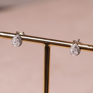 Brinco Gota Cravejado Com Moissanites Em Prata