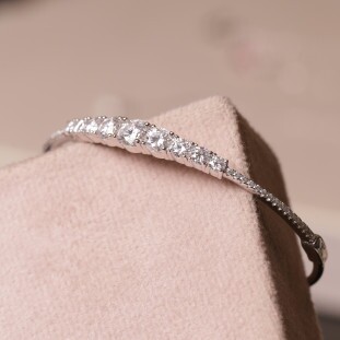 Bracelete Cravejado Com Moissanites Em Prata 