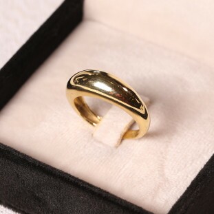 Anel Boleado Oco Em Ouro Amarelo