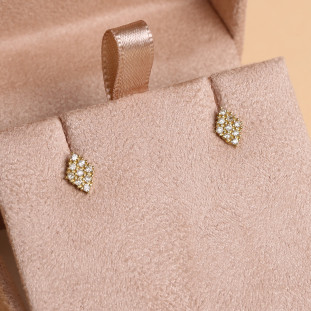 Brinco Losango Cravejado Com Diamantes Em Ouro Amarelo 