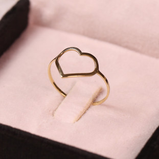 Anel Coração Vazado Em Ouro Amarelo 