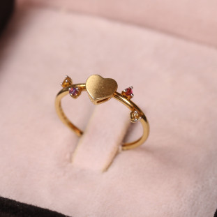 Anel Coração Fosco Com Pedras Naturais Em Ouro Amarelo