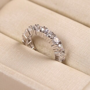 Aliança Inteira Cravejada Com Zircônias Em Prata