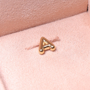 Pingente Letra A Boleada e Vazada no Verso Em Ouro Amarelo 