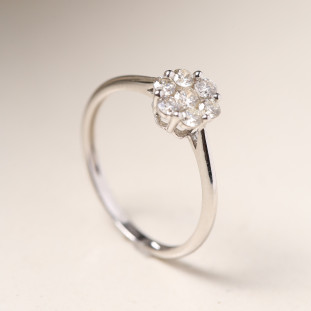 Anel Chuveiro Flor Cravejado Com Diamantes Em Ouro Branco