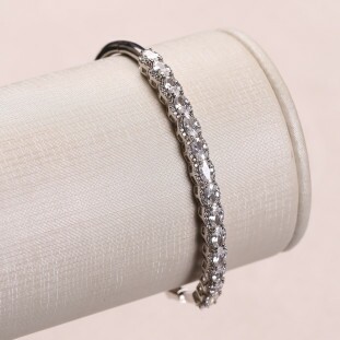 Bracelete Cravejado Com Zircônias Ovais Em Prata