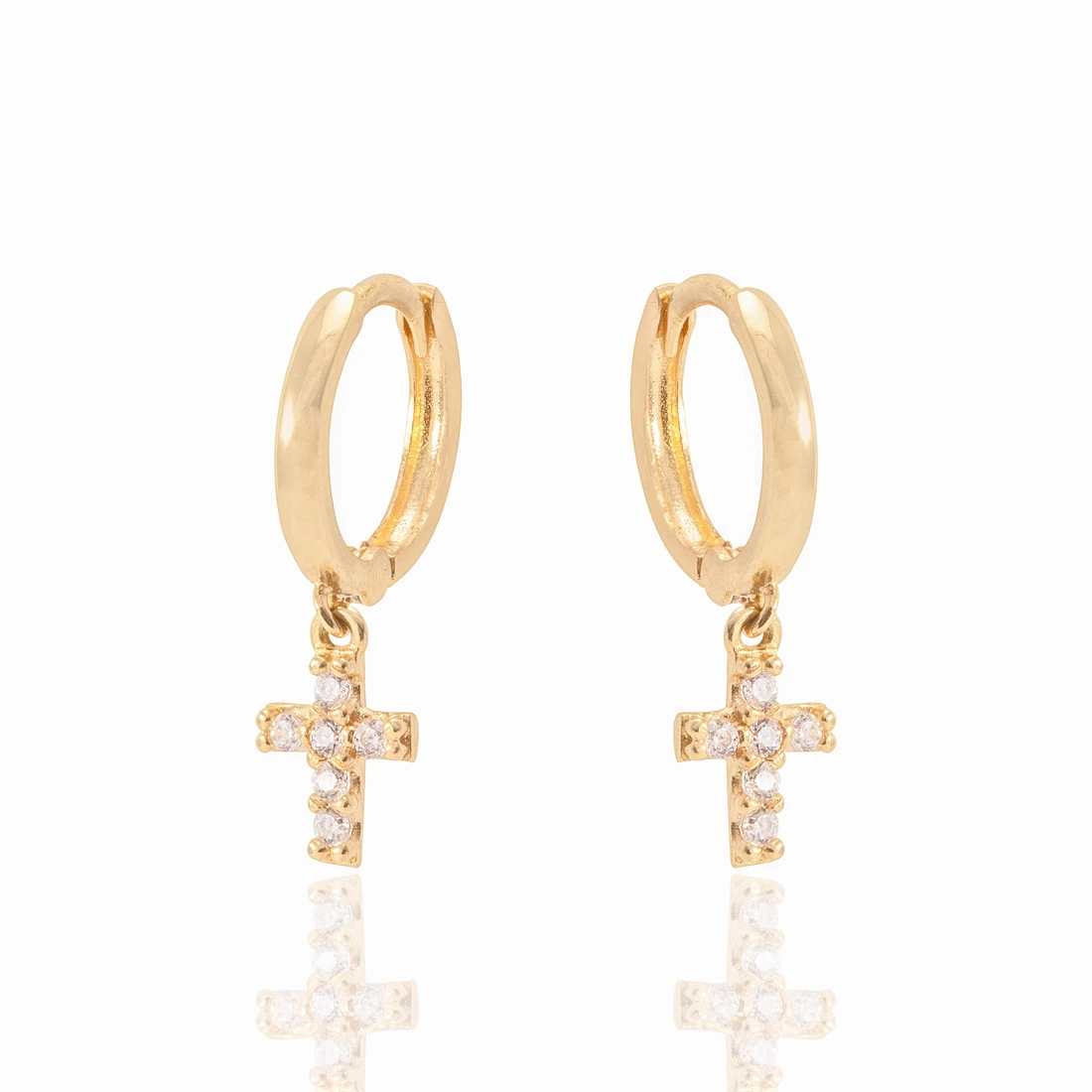 Argola Cruz Cravejada com Zircônia em Ouro Amarelo