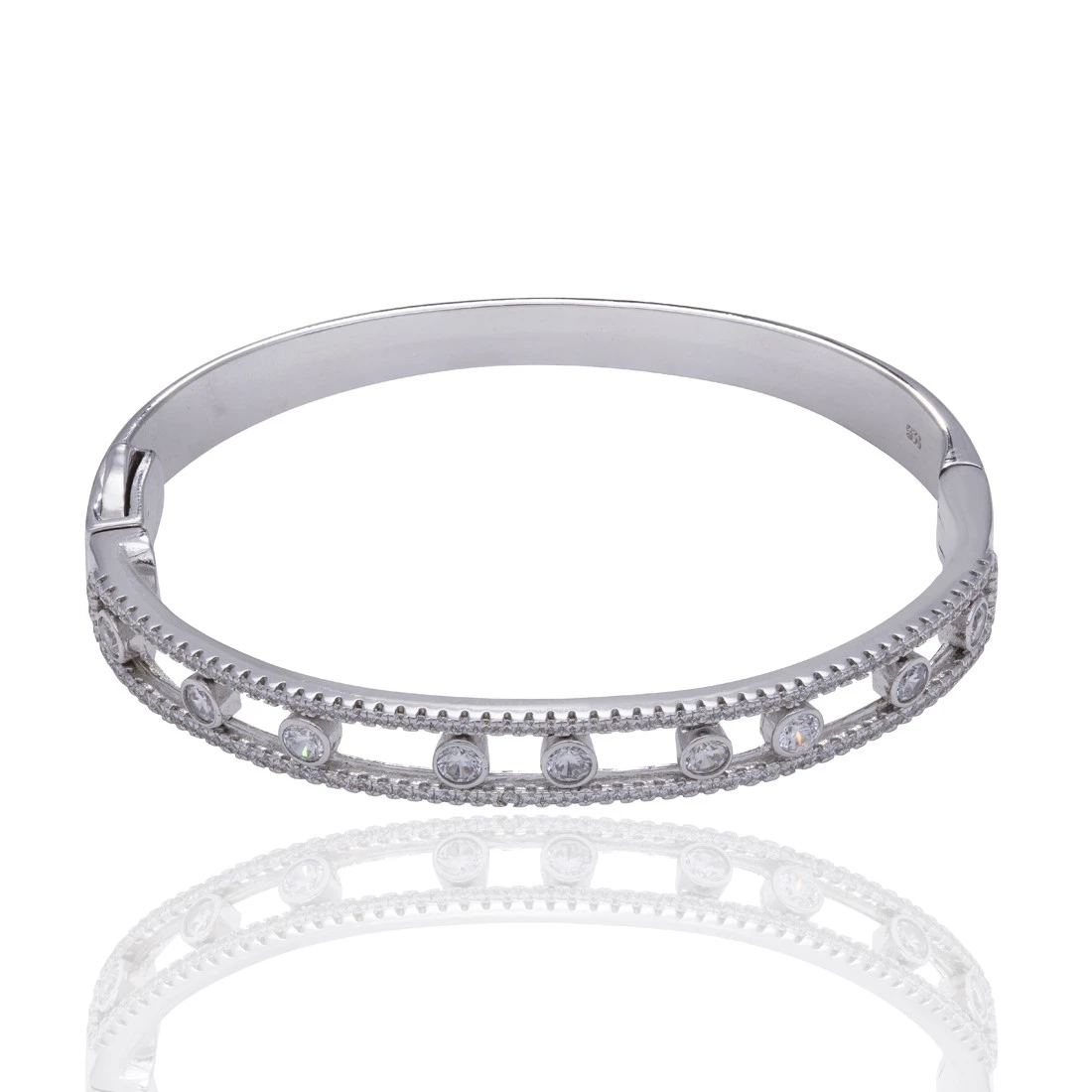 Bracelete Vazado Cravejado com Zircônias em Prata