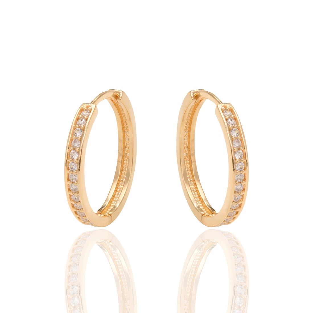 Brinco Argola Redonda Cravejada com Zircônia em Ouro Amarelo