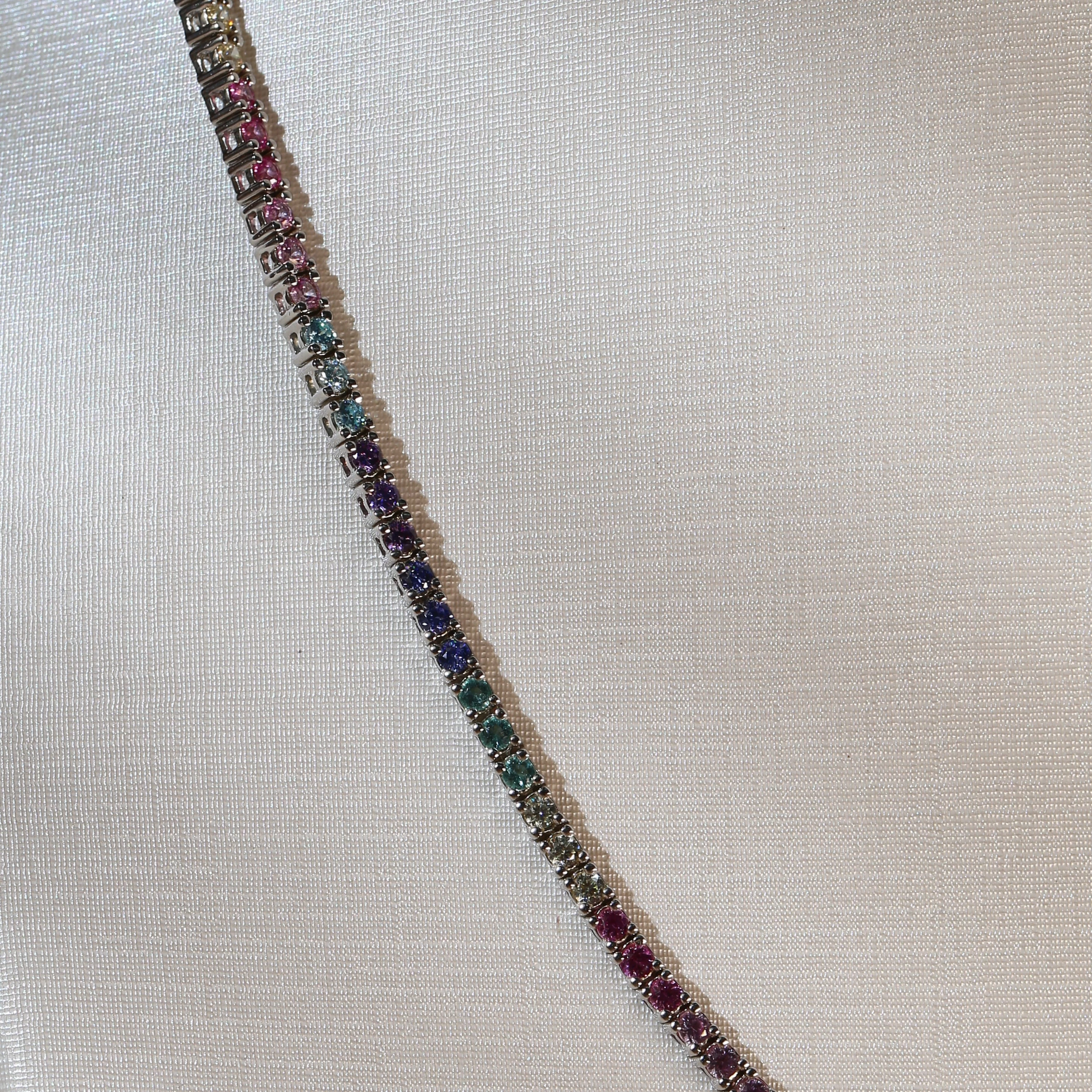Gargantilha Riviera Color Cravejada Com Zircônias Em Prata