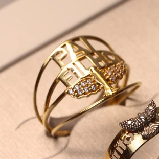 Anel Pai Filho e Divino Espiroto Santo Com Zircônias  Em Ouro Amarelo