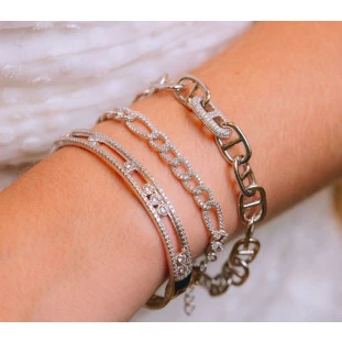 Bracelete Vazado Cravejado com Zircônias em Prata