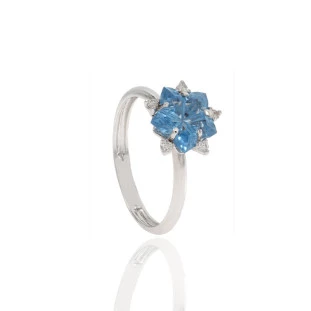 Anel com Topázio London Estrela com Diamantes em Ouro Branco