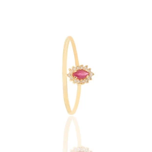 Anel com Rubi e Diamantes em Ouro Amarelo