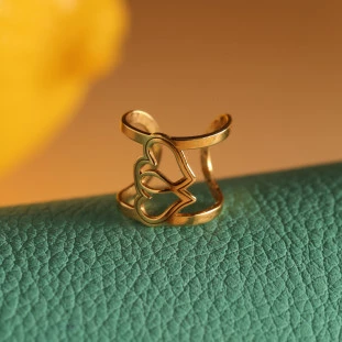 Piercing Corações Vazados em Ouro Amarelo