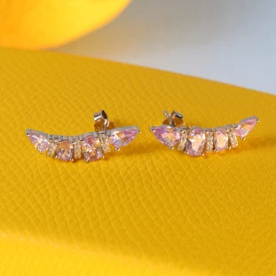 Brinco Earcuff Formas Cravejado Com Zircônias Tanzanitas Em Prata