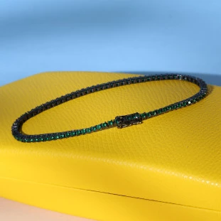 Pulseira Riviera Zircônia Negra Esmeralda em Prata
