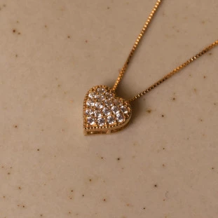 Pingente Coração Cravejado Com Zircônias Em Ouro Amarelo