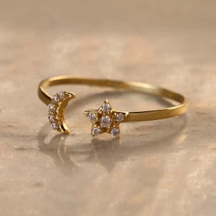 Anel Lua e Estrela Com Zircônias Em Ouro Amarelo