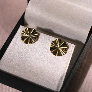 Brinco Redondo Facetado Em Ouro Amarelo 