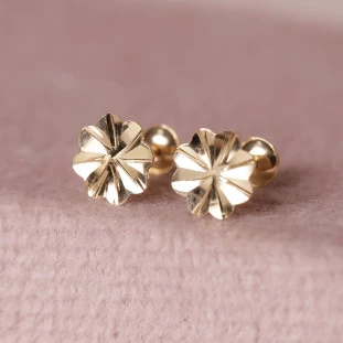 Brinco Flor  Diamantado Em Ouro Amarelo 