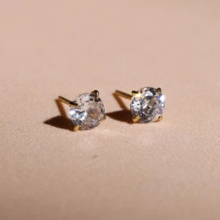 Brinco Calice Com Zircônias Em Ouro Amarelo