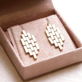 Brinco Moissaicos Liso Em Ouro Amarelo 