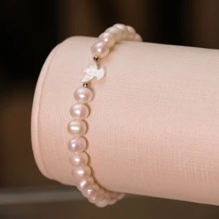Pulseira Pérolas Com Espirito Santo Pequeno