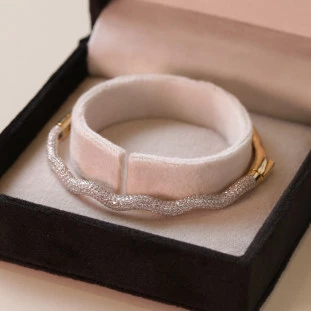 Bracelete Ondas Cravejado Com Zirônias Ouro Amarelo 