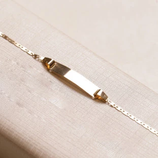 Pulseira Com Plaquinha e Corrente Piastrine Em Ouro Amarelo 