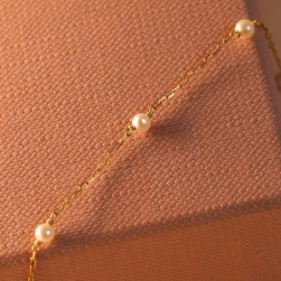 Pulseira Infantil Com Perolas Em Ouro Amarelo